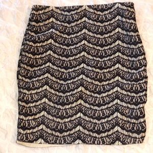 Patterned print skirt